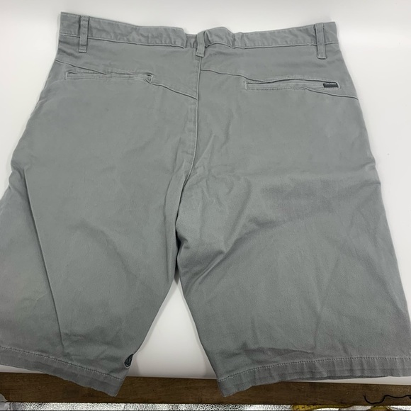 Volcom Casual Shorts - Picture 2 of 5